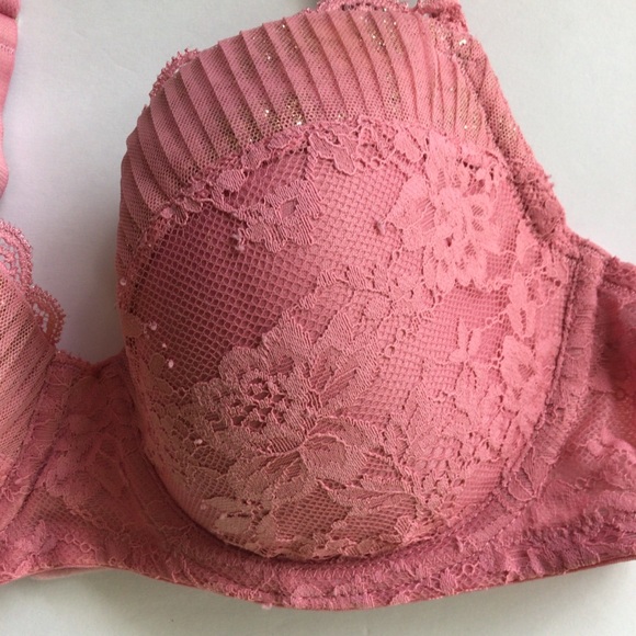 VICTORIAS SECRET DREAM ANGELS LINED DEMI BRA SIZE 34 D - Picture 3 of 16